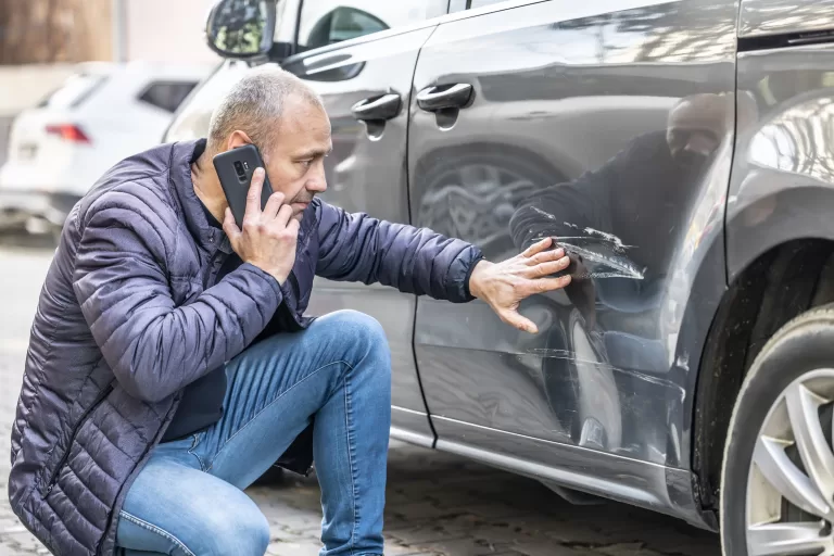 Γρατζουνιά σε ενοικιαζόμενο αυτοκίνητο – Τι θα σου κοστίσει