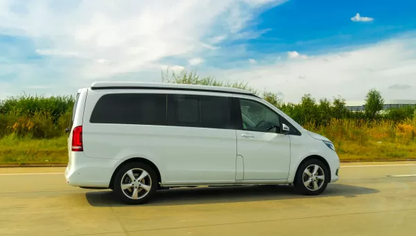 ενοικιαση minibus 9 θεσεων